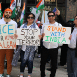 Hundreds of Indian Americans gather at Consulate of Pakistan in…