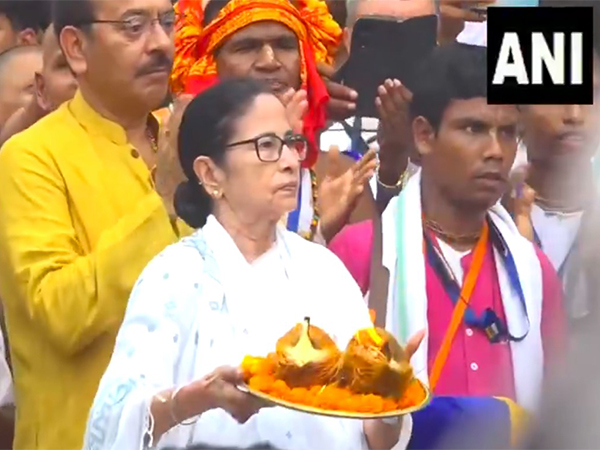 West Bengal Chief Minister Mamata Banerjee (Photo/ANI) West Bengal Chief Minister Mamata Banerjee (Photo/ANI)