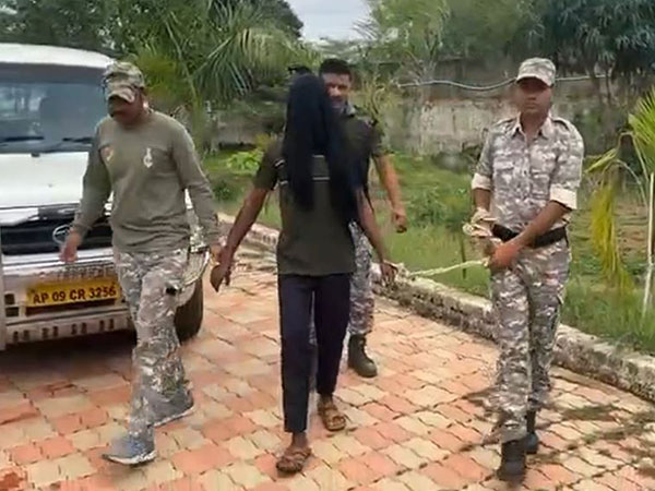 Arrested Naxal in police custody (Photo/ANI) Arrested Naxal in police custody (Photo/ANI)