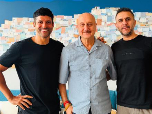 Anupam Kher with Farhan Akhtar and Ritesh Sidhwani (Image source: Instagram) Anupam Kher with Farhan Akhtar and Ritesh Sidhwani (Image source: Instagram)