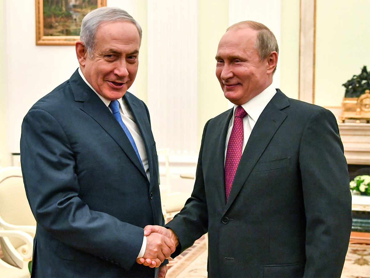 Israeli Prime Minister Benjamin Netanyahu (left) with Russian President Vladimir Putin (Photo/Reuters) Israeli Prime Minister Benjamin Netanyahu (left) with Russian President Vladimir Putin (Photo/Reuters)