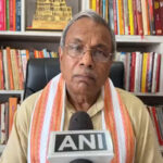 VHP’s Surendra Jain urges Centre to bring law to ban…