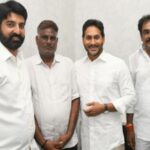 Andhra: YSRCP leader Lakshminarayana meets YS Jagan Reddy