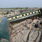 Coach derails in Karachi hours after Lahore-Rawalpindi line reopens