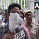 “Keep my family away from politics…”: Father of Odisha girl…