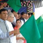 Gujarat: Railway Minister Vaishnaw flags off Bhavnagar-Ayodhya weekly train