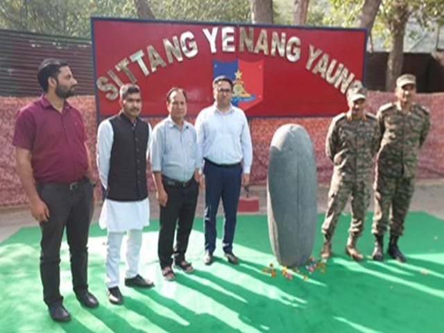 10th-century Shivling found during excavation in Jammu and Kashmir (Photo/ANI) 10th-century Shivling found during excavation in Jammu and Kashmir (Photo/ANI)