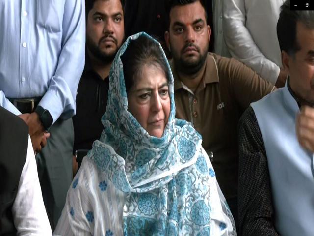 PDP President Mehbooba Mufti (Photo/ANI) PDP President Mehbooba Mufti (Photo/ANI)