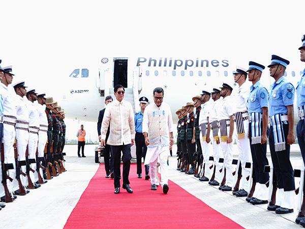 Philippine President Marcos arrives for 5-day state visit to India (Photo/X@MEAIndia) Philippine President Marcos arrives for 5-day state visit to India (Photo/X@MEAIndia)