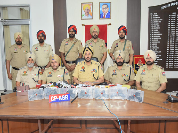 Punjab police officials (Photo: Information and Public Relations Department, Punjab) Punjab police officials (Photo: Information and Public Relations Department, Punjab)