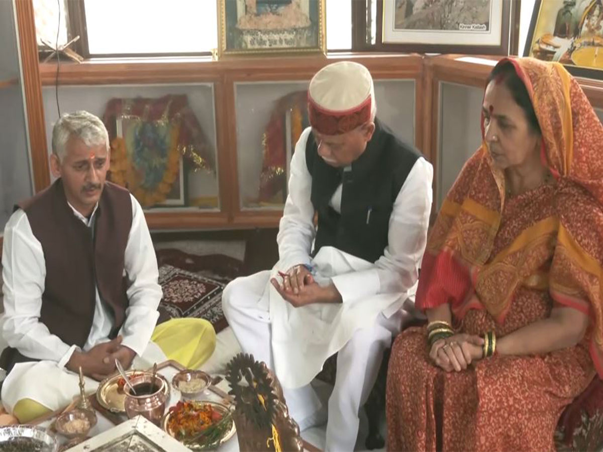 Governor of Himachal Pradesh, Shiv Pratap Shukla doing special ritual for flood prevention (Photo/ANI) Governor of Himachal Pradesh, Shiv Pratap Shukla doing special ritual for flood prevention (Photo/ANI)