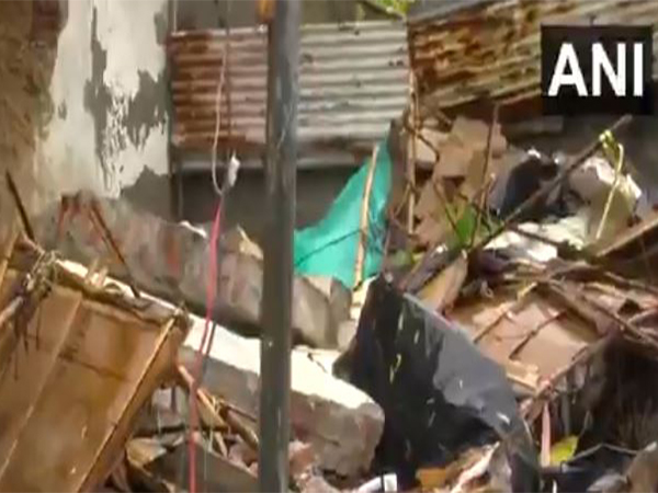 Wall collapsed in Hari Nagar due to Heavy rain (Photo/ANI) Wall collapsed in Hari Nagar due to Heavy rain (Photo/ANI)