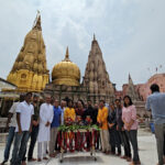 Team of 16 scientists associated with Chandrayaan mission offer prayers…