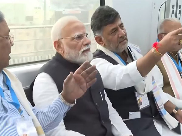 PM Narendra Modi, CM Siddaramaiah and DCM DK Shivakumar (Photo/@DKShivakumar) PM Narendra Modi, CM Siddaramaiah and DCM DK Shivakumar (Photo/@DKShivakumar)