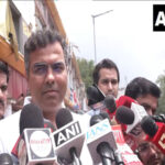 Delhi Minister Parvesh Verma visits CP Outer Circle at midnight…