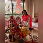 Sara Ali Khan turns 30, performs puja at home
