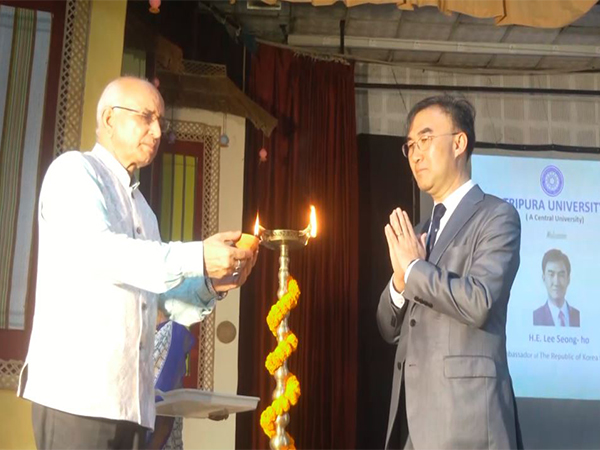Ambassador of the Republic of Korea to India Lee Seong-Ho at Tripura University (PhotoANI) Ambassador of the Republic of Korea to India Lee Seong-Ho at Tripura University (PhotoANI)