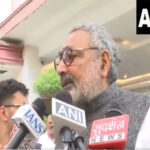 “UPA’s 10 years were only about controversies,” Giriraj Singh counters…