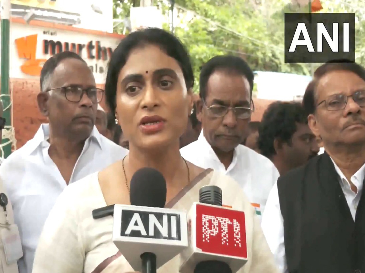 Andhra Pradesh Congress President YS Sharmila (Photo/ANI) Andhra Pradesh Congress President YS Sharmila (Photo/ANI)