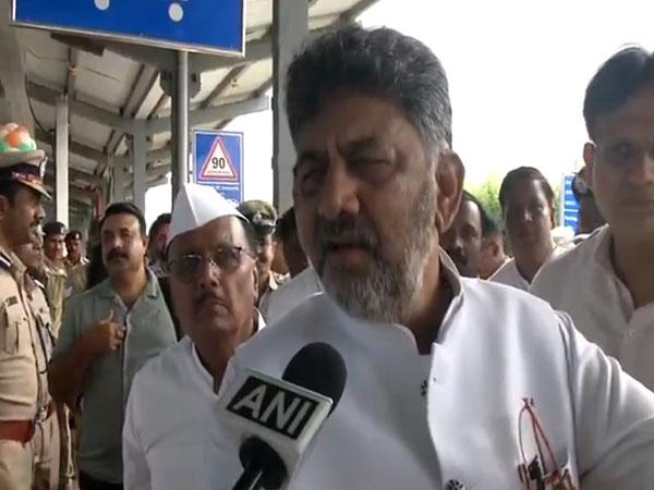 Karnataka Deputy CM DK Shivakumar (Photo/ANI) Karnataka Deputy CM DK Shivakumar (Photo/ANI)