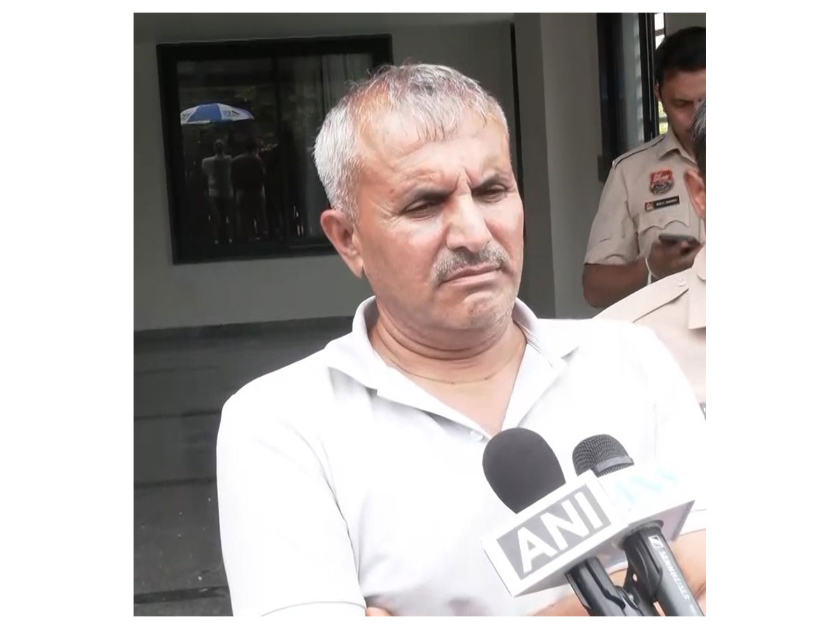 Elvish Yadav father Ram Avtar Yadav (Photo: ANI) Elvish Yadav father Ram Avtar Yadav (Photo: ANI)