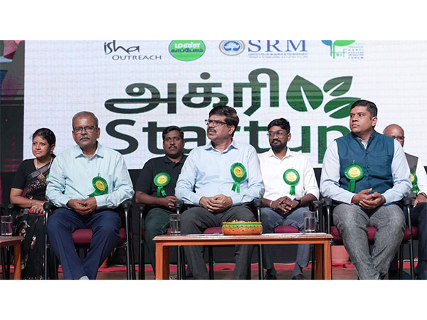 Dignitaries on stage at Agri Startup 2.0, SRMIST Dignitaries on stage at Agri Startup 2.0, SRMIST