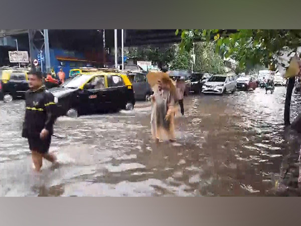 All schools, colleges closed for tomorrow as IMD issues red alert warning in Mumbai. (Visual from Matunga area) (Photo/ANI) All schools, colleges closed for tomorrow as IMD issues red alert warning in Mumbai. (Visual from Matunga area) (Photo/ANI)