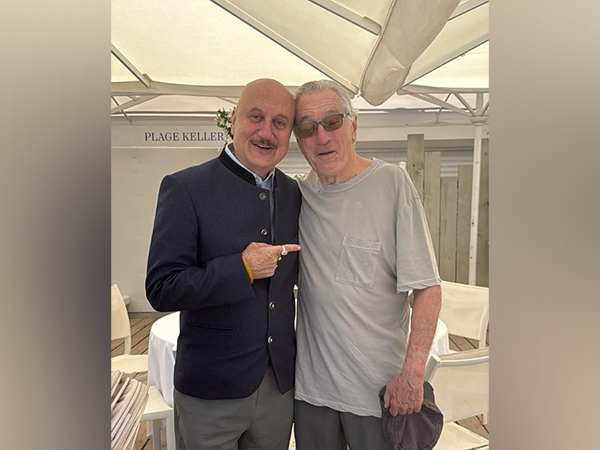 Anupam Kher, Robert De Niro birthday (Photo/instagram/@anupampkher) Anupam Kher, Robert De Niro birthday (Photo/instagram/@anupampkher)