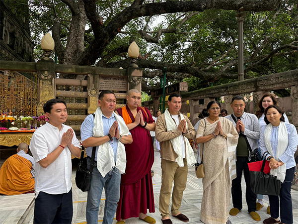 Russian delegation at Mahabodhi Mahavihara (Photo/BTMC) Russian delegation at Mahabodhi Mahavihara (Photo/BTMC)