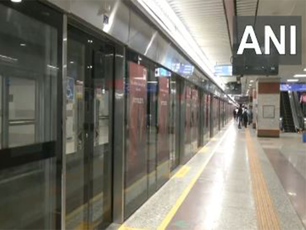 Visuals from Esplanade metro station, Kolkata (Photo/ANI) Visuals from Esplanade metro station, Kolkata (Photo/ANI)