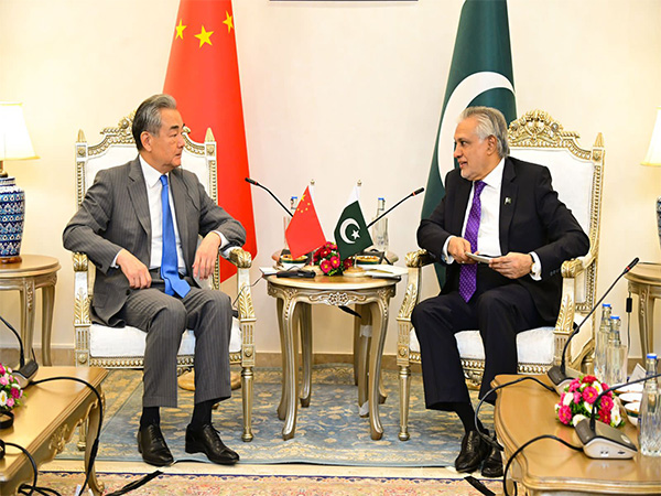 Foreign Minister, Senator Mohammad Ishaq Dar with Foreign Minister Wang Yi  (Image: X/@ForeignOfficePk) Foreign Minister, Senator Mohammad Ishaq Dar with Foreign Minister Wang Yi  (Image: X/@ForeignOfficePk)