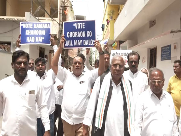 Congress leader V Hanumantha Rao Congress leader V Hanumantha Rao