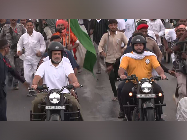 Rahul Gandhi, Tejashwi Yadav ride motorcycles in Purnea. (Photo/ANI) Rahul Gandhi, Tejashwi Yadav ride motorcycles in Purnea. (Photo/ANI)