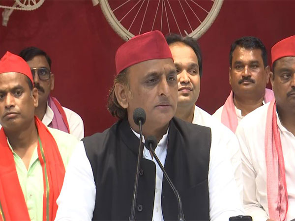 Samajwadi Party chief Akhilesh Yadav (Photo/ANI) Samajwadi Party chief Akhilesh Yadav (Photo/ANI)