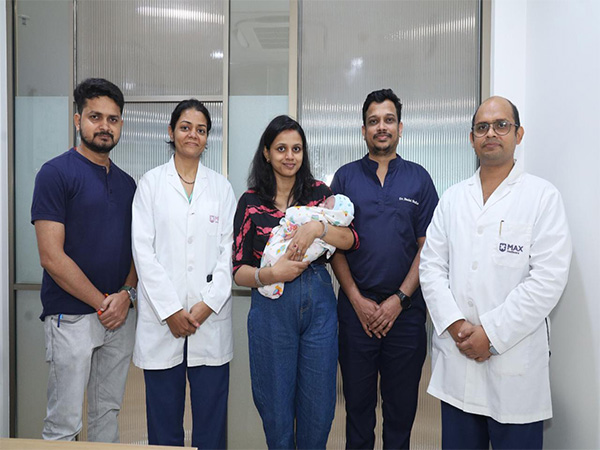 Pregnant woman delivers healthy baby after removing ovarian tumour. (Photo/Maxhospital) Pregnant woman delivers healthy baby after removing ovarian tumour. (Photo/Maxhospital)