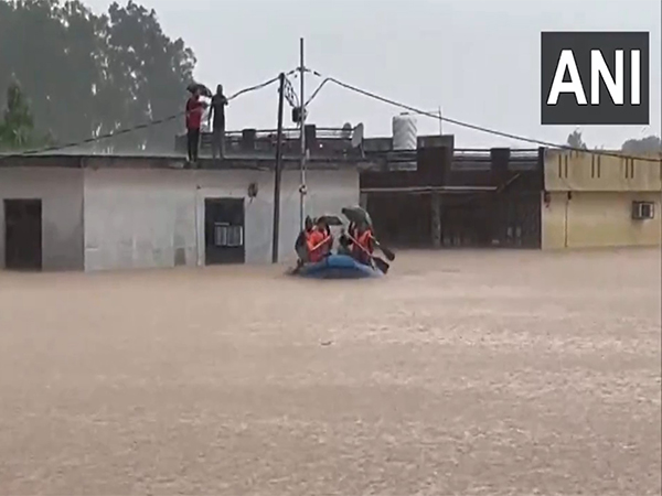 Visuals from Gadigarh area of Jammu shows Indian Army is continuously rescuing people stranded on boats. (Photo/ANI) Visuals from Gadigarh area of Jammu shows Indian Army is continuously rescuing people stranded on boats. (Photo/ANI)
