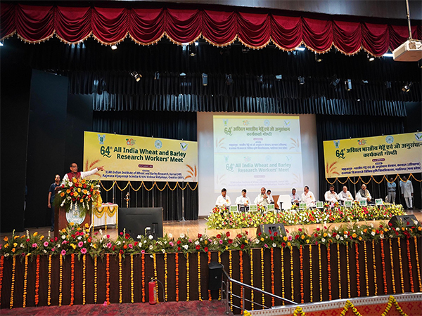 Union Minister Shivraj Singh Chouhan addresses 64th All India Wheat and Barley Research Workers' Workshop in Gwalior (Photo/PIB) Union Minister Shivraj Singh Chouhan addresses 64th All India Wheat and Barley Research Workers' Workshop in Gwalior (Photo/PIB)