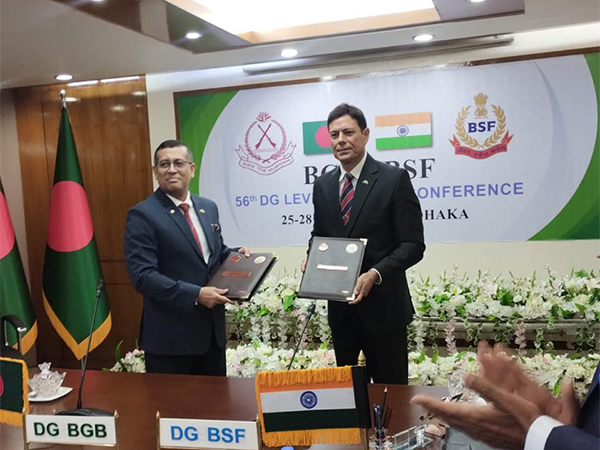 The Border Security Force (BSF) of India and the Border Guard Bangladesh held the Directors General (DG) level Border Coordination Conference in Dhaka (Photo/BSF) The Border Security Force (BSF) of India and the Border Guard Bangladesh held the Directors General (DG) level Border Coordination Conference in Dhaka (Photo/BSF)