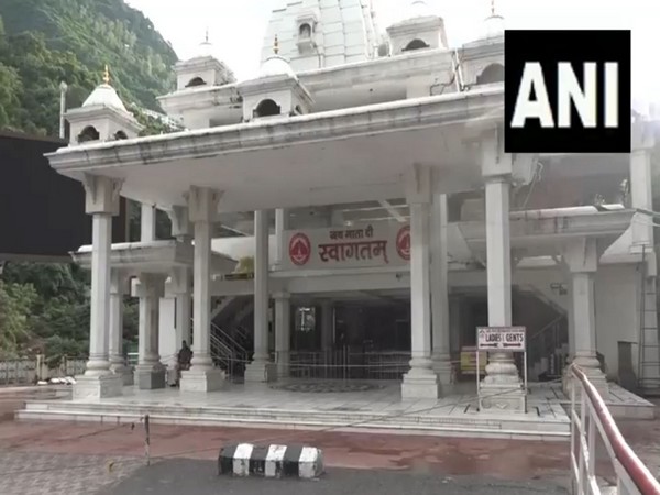 Vaishno Devi Yatra remains suspended following landslides in Katra (Photo/ANI) Vaishno Devi Yatra remains suspended following landslides in Katra (Photo/ANI)