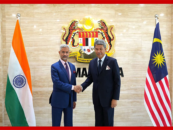 External Affairs Minister S Jaishankar shares an old image with Malaysian counterpart Dato' Seri Mohamad Hasan (Image: X@DrSJaishankar) External Affairs Minister S Jaishankar shares an old image with Malaysian counterpart Dato' Seri Mohamad Hasan (Image: X@DrSJaishankar)