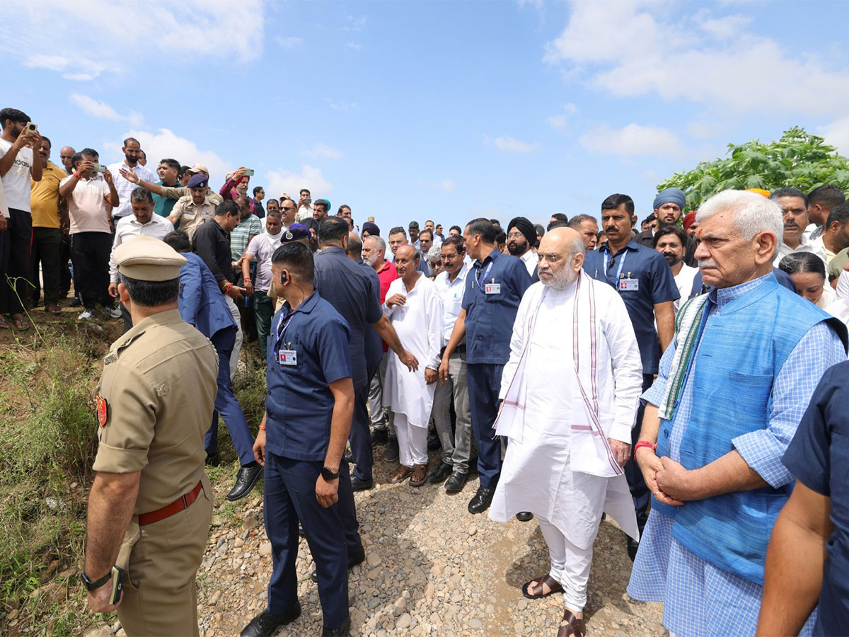 J-K LG Manoj Sinha accompanied Union Home Minister Amit Shah (Photo/X/@AmitShah) J-K LG Manoj Sinha accompanied Union Home Minister Amit Shah (Photo/X/@AmitShah)