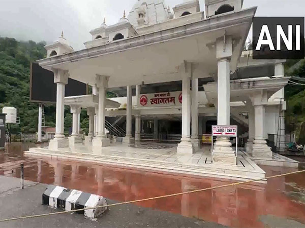 Vaishno Devi Yatra continues to remain suspended for 8th consecutive day (Photo/ANI) Vaishno Devi Yatra continues to remain suspended for 8th consecutive day (Photo/ANI)