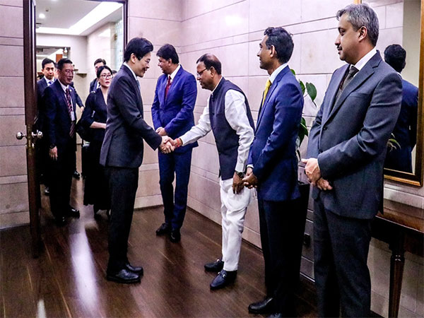 Singapore PM Lawrence Wong arrived in Delhi on Tuesday (Photo: X/@MEAIndia) Singapore PM Lawrence Wong arrived in Delhi on Tuesday (Photo: X/@MEAIndia)