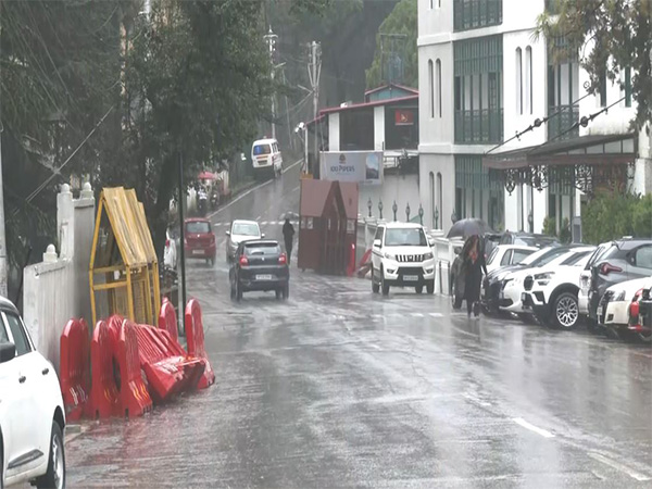 Rain lashes Shimla (Photo/ANI) Rain lashes Shimla (Photo/ANI)