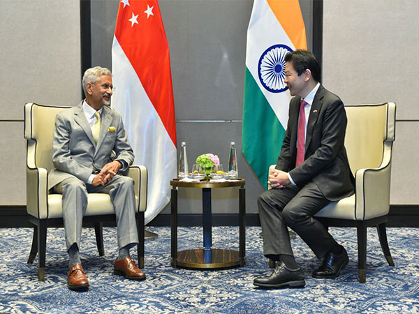 External Affairs Minister S Jaishankar with Singapore Prime Minister Lawrence Wong (Image: X@DrSJaishankar) External Affairs Minister S Jaishankar with Singapore Prime Minister Lawrence Wong (Image: X@DrSJaishankar)