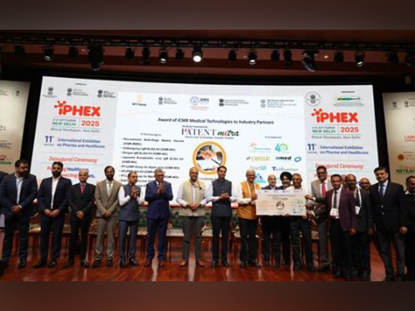 ICMR licenses nine breakthrough health technologies to industry partners at India MedTech Expo 2025 (Photo/PIB)  ICMR licenses nine breakthrough health technologies to industry partners at India MedTech Expo 2025 (Photo/PIB)