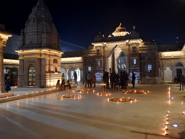 Kashi Vishwanath Temple (File Photo/ANI) Kashi Vishwanath Temple (File Photo/ANI)