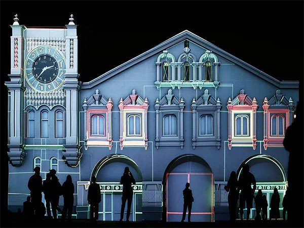 Busta Rhymes, Mohombi, and a Spectacular Light Show: How the First “Proektsiya” Light Festival Took Place in Moscow Busta Rhymes, Mohombi, and a Spectacular Light Show: How the First “Proektsiya” Light Festival Took Place in Moscow