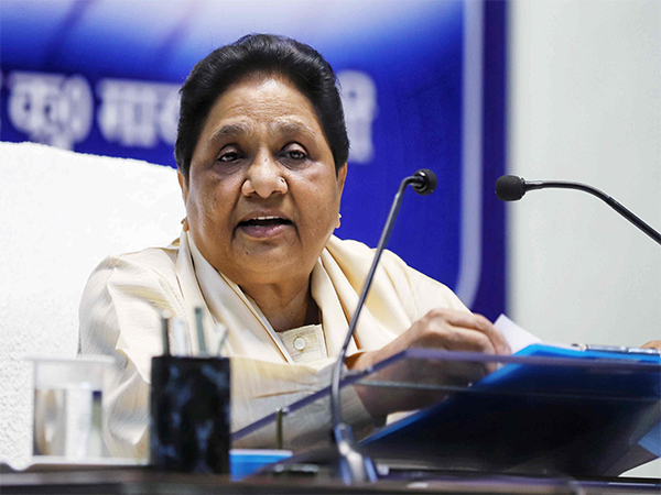 BSP chief Mayawati (File Photo/ANI) BSP chief Mayawati (File Photo/ANI)
