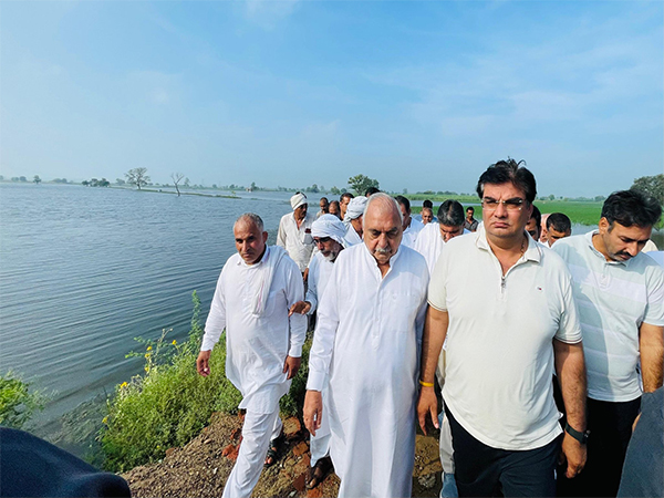 Congress leader Bhupinder Singh Hooda in Haryana's Meham (Photo/X@BhupinderShooda) Congress leader Bhupinder Singh Hooda in Haryana's Meham (Photo/X@BhupinderShooda)